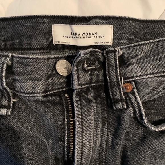 Jeans - Picture 3 of 3